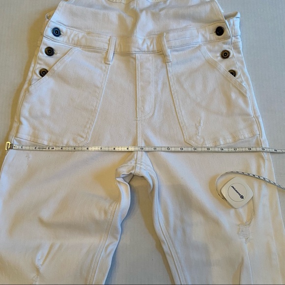 Outland White 99% Sustainable Denim Overalls Size S NWOT- similar to Aritzia TNA - Picture 11 of 11